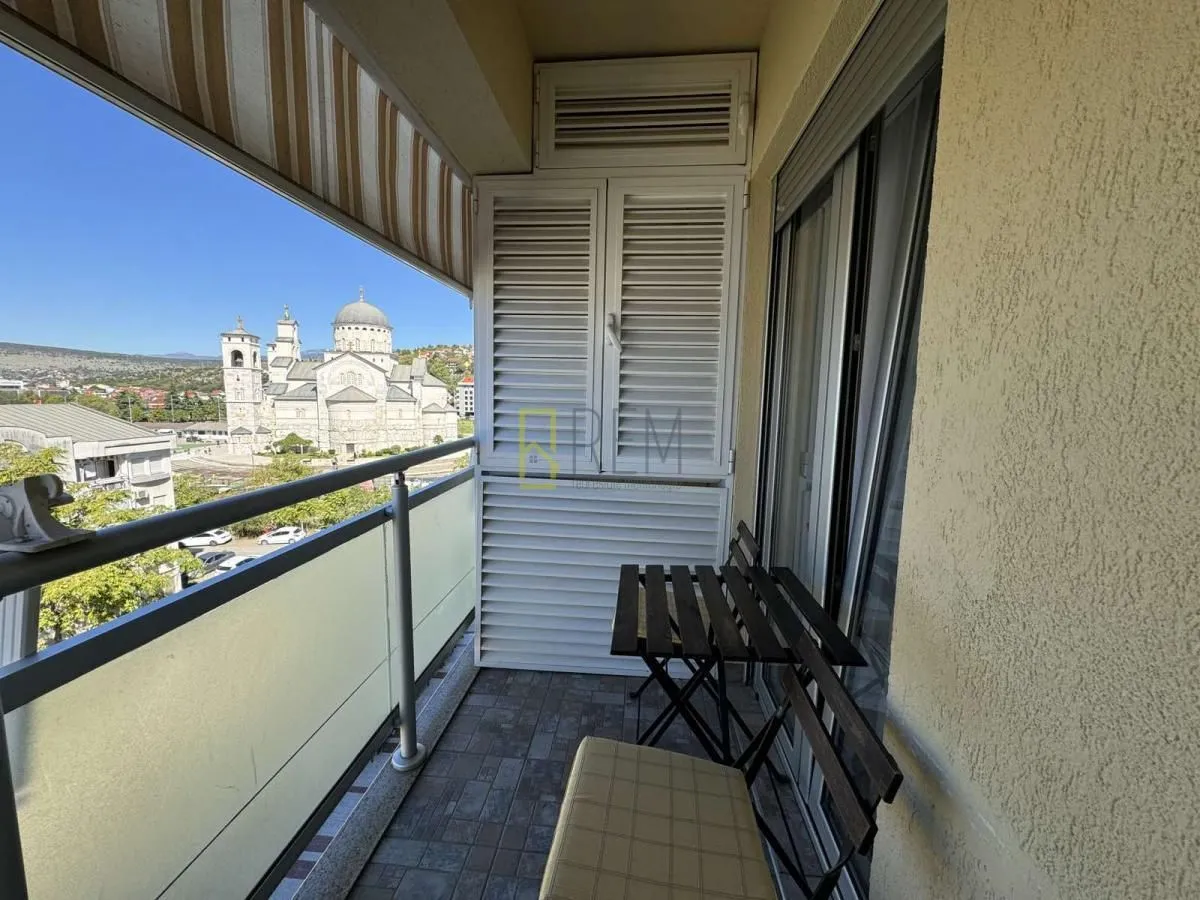 Rent, one bedroom apartment, 45m², Preko Morače, Podgorica