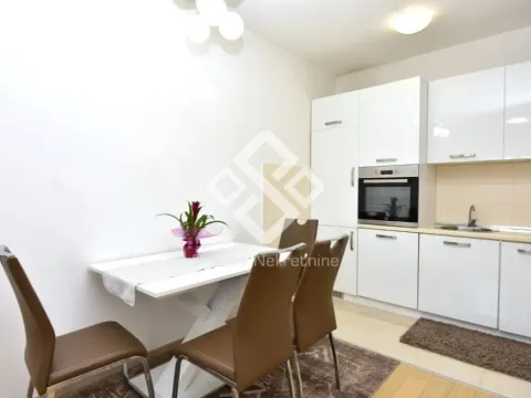 Izdavanje, jednosoban stan, 47m², City Kvart, Podgorica - image 2