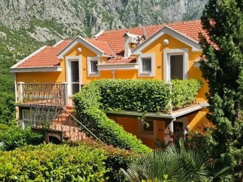 Sale, one bedroom apartment, 63m², Orahovac, Kotor - image 5
