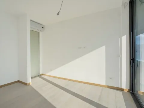Sale, four bedroom apartment, 270m², Budva, Crna Gora - image 16
