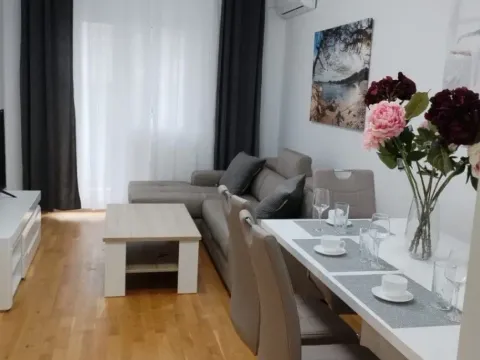 Sale, one bedroom apartment, 50m², Babilonija, Budva - image 2