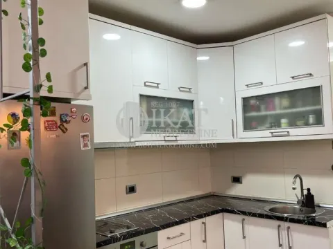 Prodaja, dvosoban stan, 58m², Vračar Centar, Vračar Sve Podlokacije - image 3