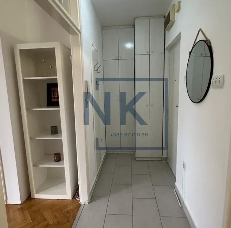 Izdavanje, jednosoban stan, 37m², Tološi, Podgorica