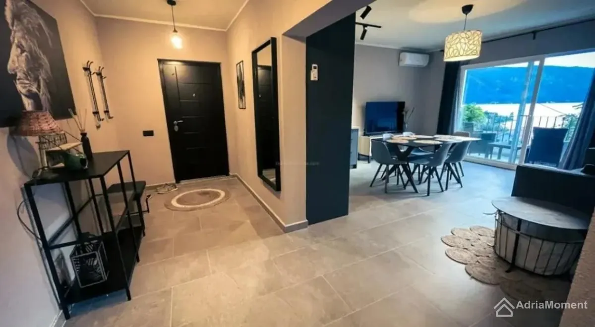 Prodaja, kuća, 140m², Risan, Kotor