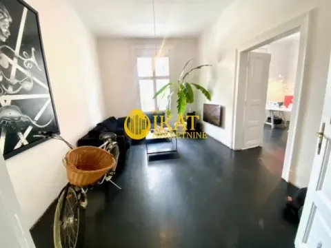 Prodaja, trosoban stan, 85m², Savski Venac, Beograd