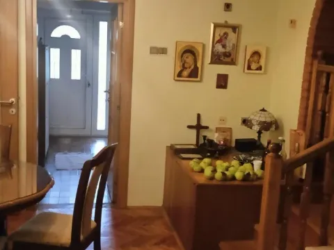 Izdavanje, kuća, 105m², Jakovo, Surčin - image 7