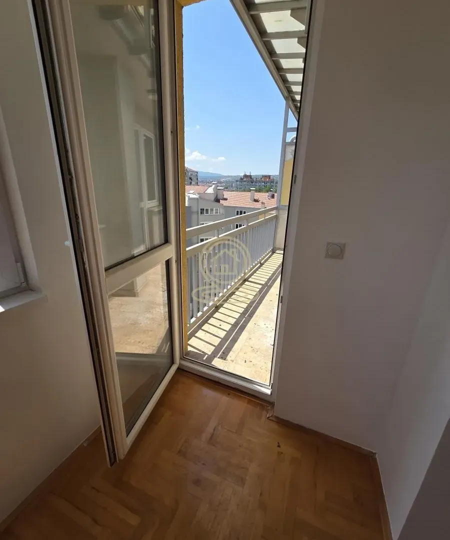 Prodaja, dvosoban stan, 63m², Medijana, Niš
