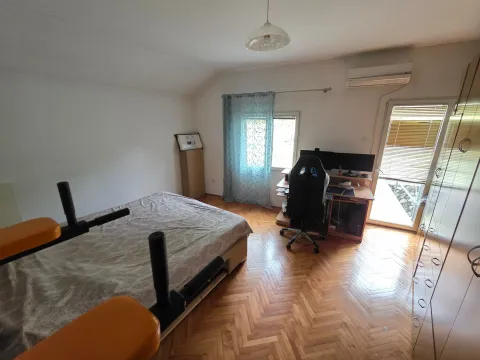 Rent, two bedroom apartment, 85m², Momišići, Podgorica - image 10