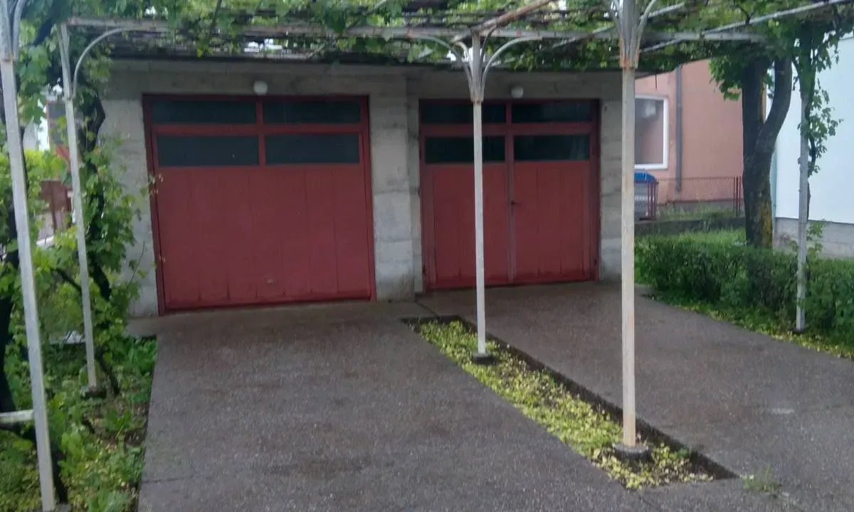 Prodaja, kuća, 106m², Cetinje, Crna Gora