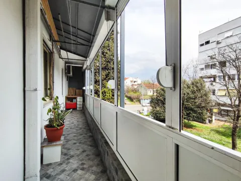 Rent, one bedroom apartment, 50m², Preko Morače, Podgorica - image 9