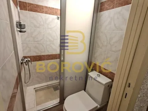 Rent, apartment, 220m², Savski Venac, Beograd - image 19