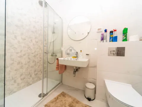 Rent, one bedroom apartment, 49m², Central Point, Podgorica - image 9