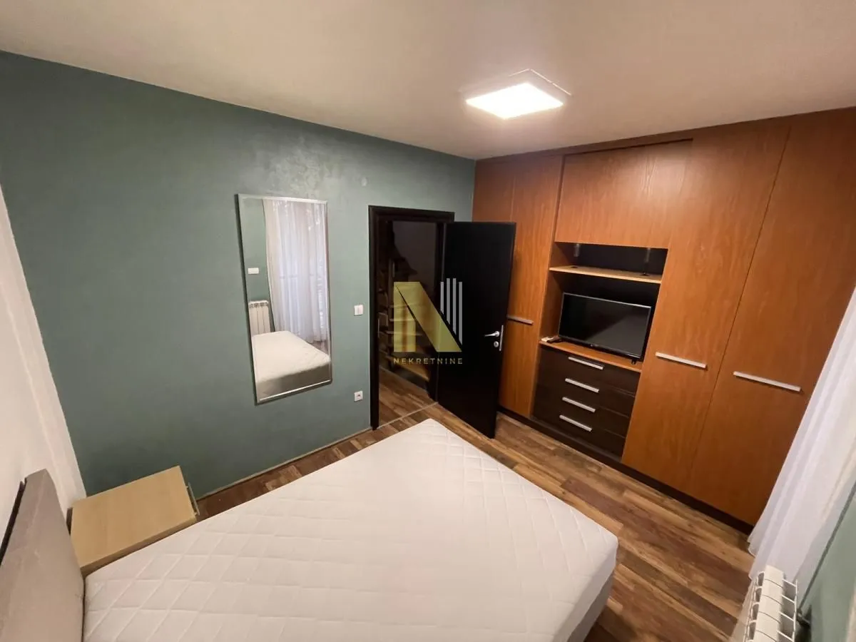 Izdavanje, kuća, 140m², Lipov gaj, Novi Sad Sve Podlokacije