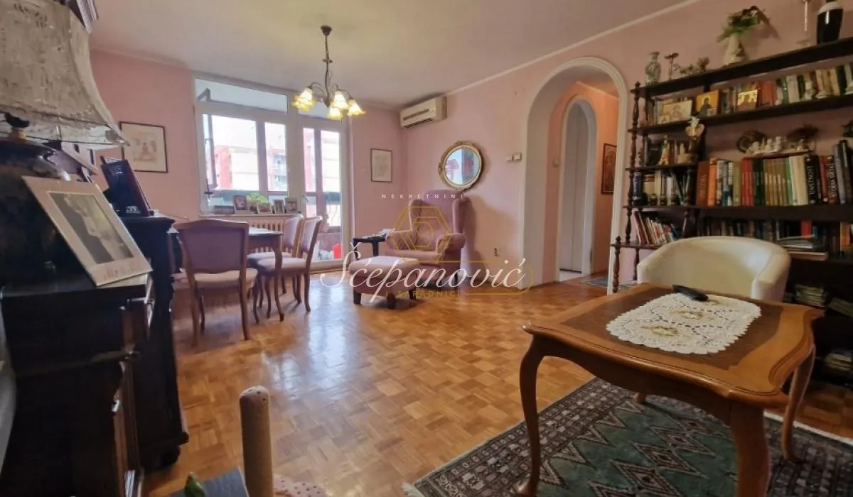Prodaja, trosoban stan, 64m², Liman 4, Novi Sad Sve Podlokacije
