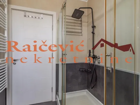 Sale, four bedroom apartment, 136m², Autokomanda, Voždovac Sve Podlokacije - image 10