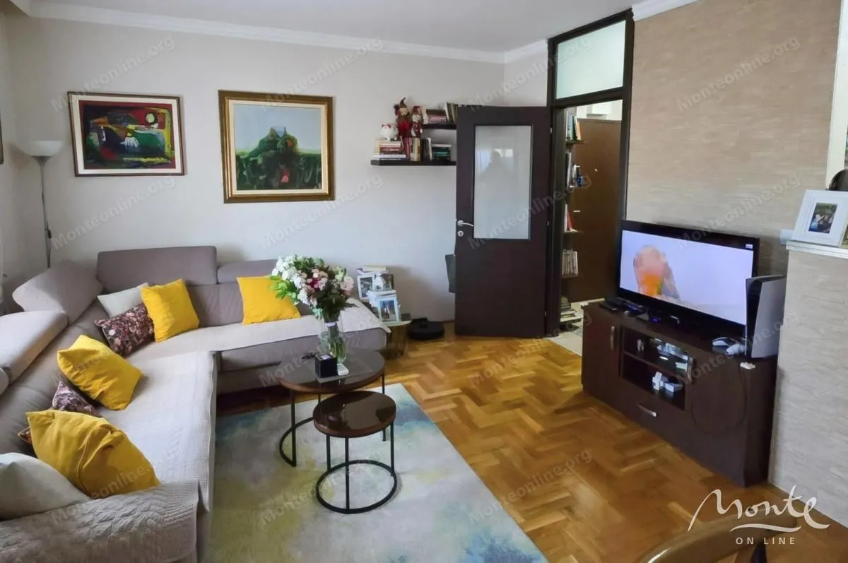 Prodaja, dvosoban stan, 65m², Zabjelo, Podgorica