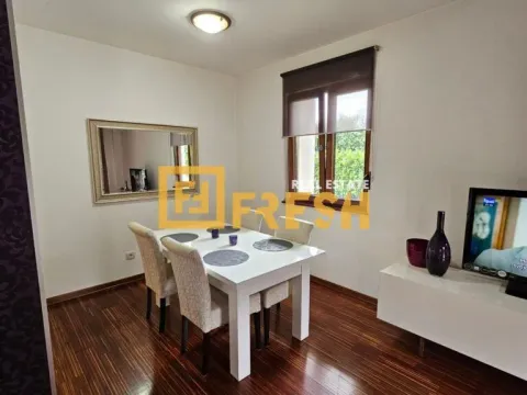 Rent, two bedroom apartment, 72m², Gorica C, Podgorica - image 3