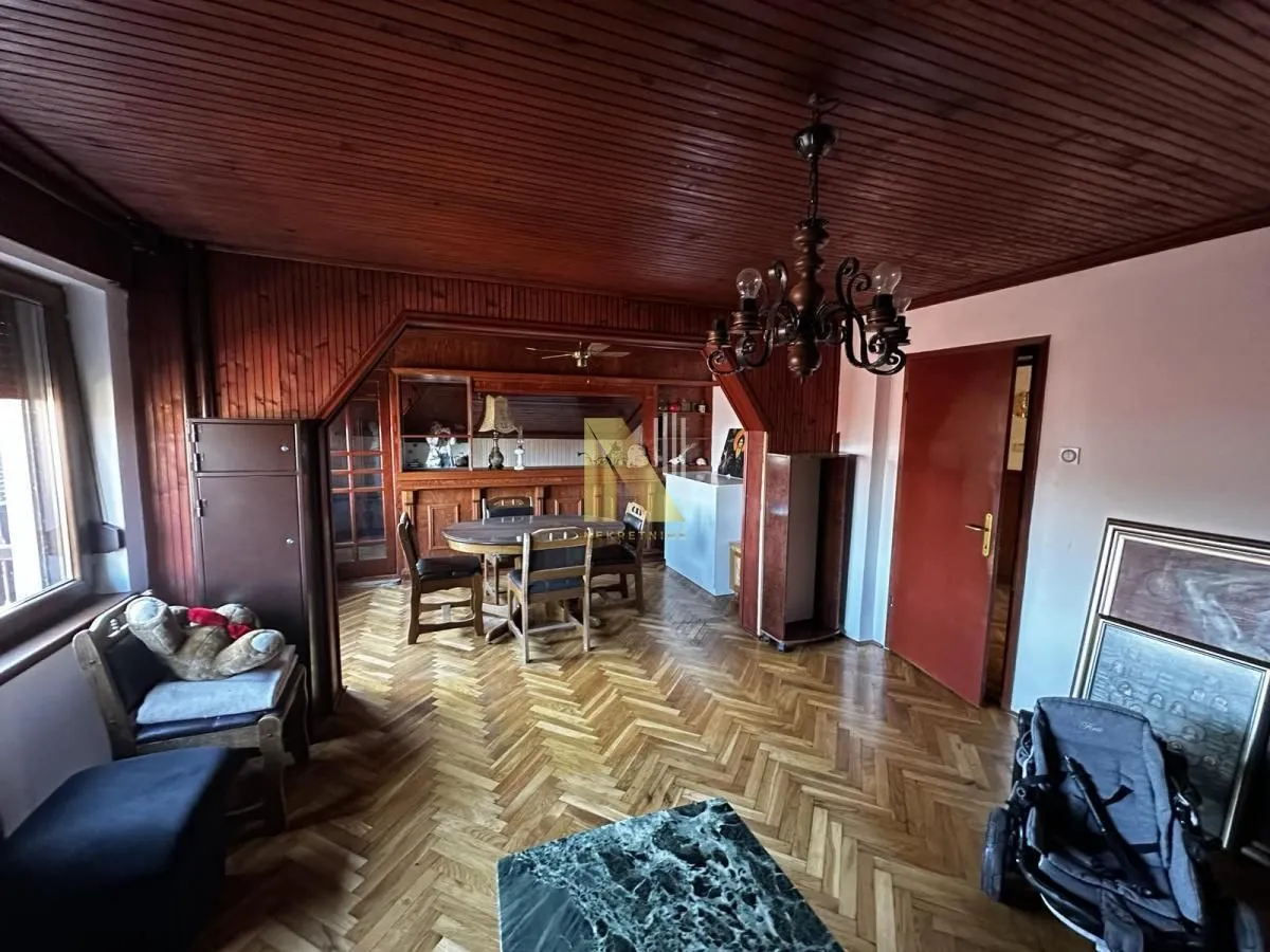 Prodaja, kuća, 300m², Veternik, Novi Sad Sve Podlokacije