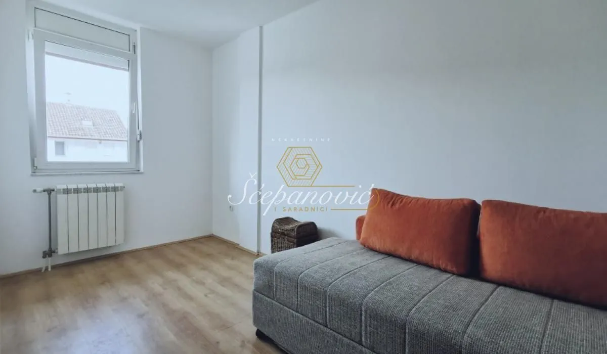 Prodaja, kuća, 152m², Kać, Novi Sad Sve Podlokacije