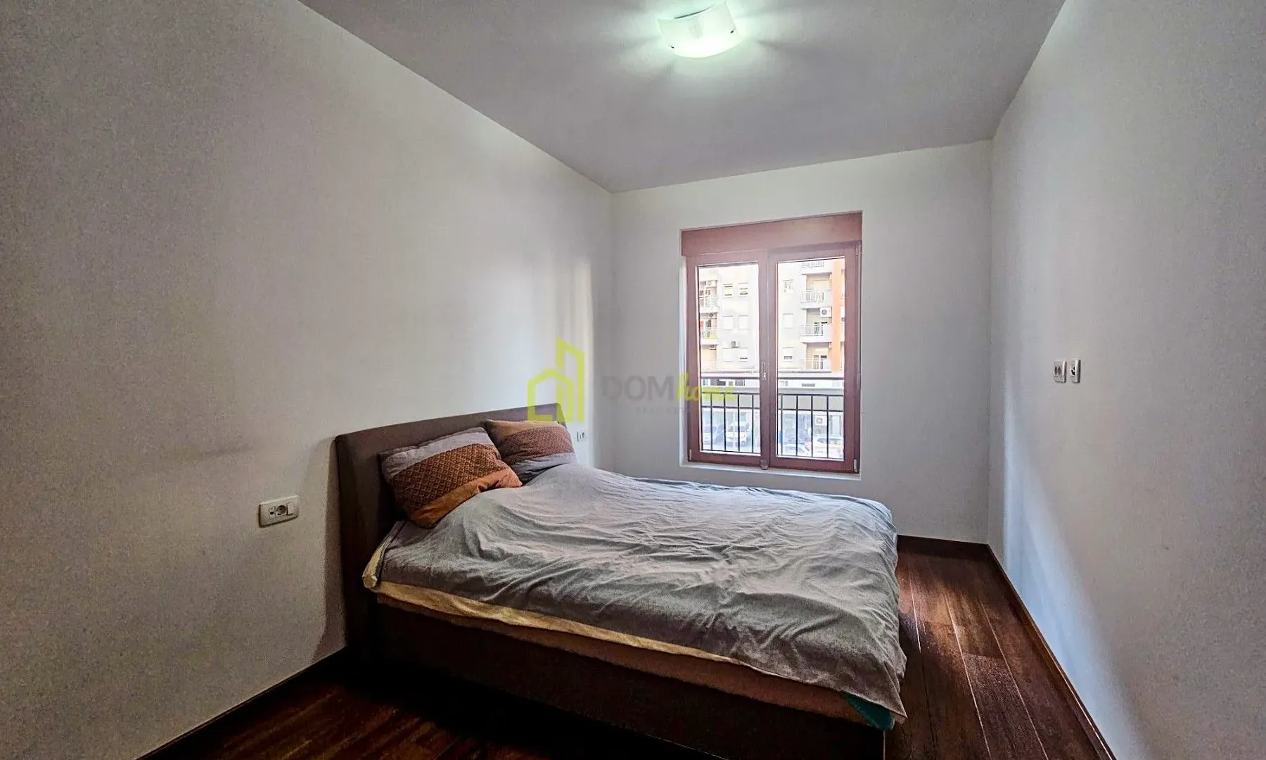 Izdavanje, jednosoban stan, 50m², Master Kvart, Podgorica