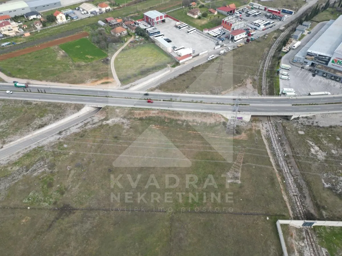 Prodaja, plac, 9200m², Dajbabe, Podgorica
