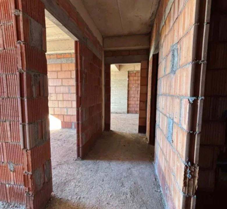 Prodaja, dvosoban stan, 75m², Zabjelo, Podgorica