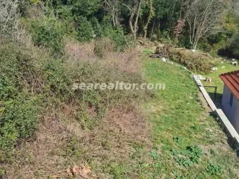 Zemljište in Sutorina