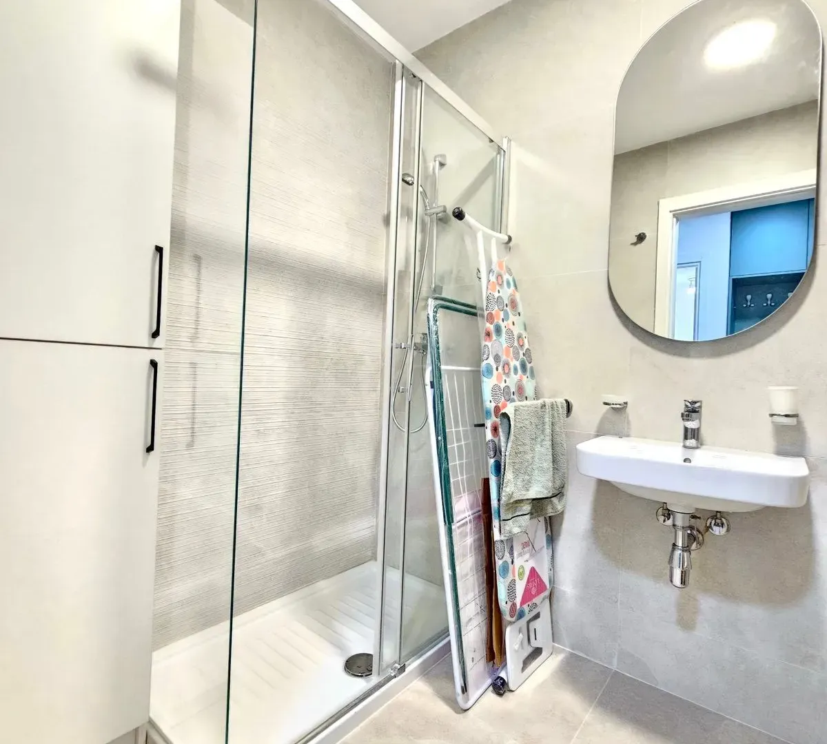 Izdavanje, jednosoban stan, 40m², Pobrežje, Podgorica