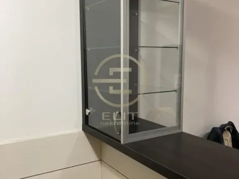 Izdavanje, dvosoban stan, 49m², Sajmište, Novi Sad - image 6