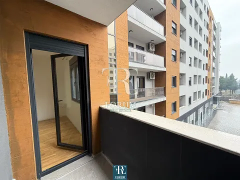 Rent, one bedroom apartment, 50m², Stari Aerodrom, Podgorica - image 10