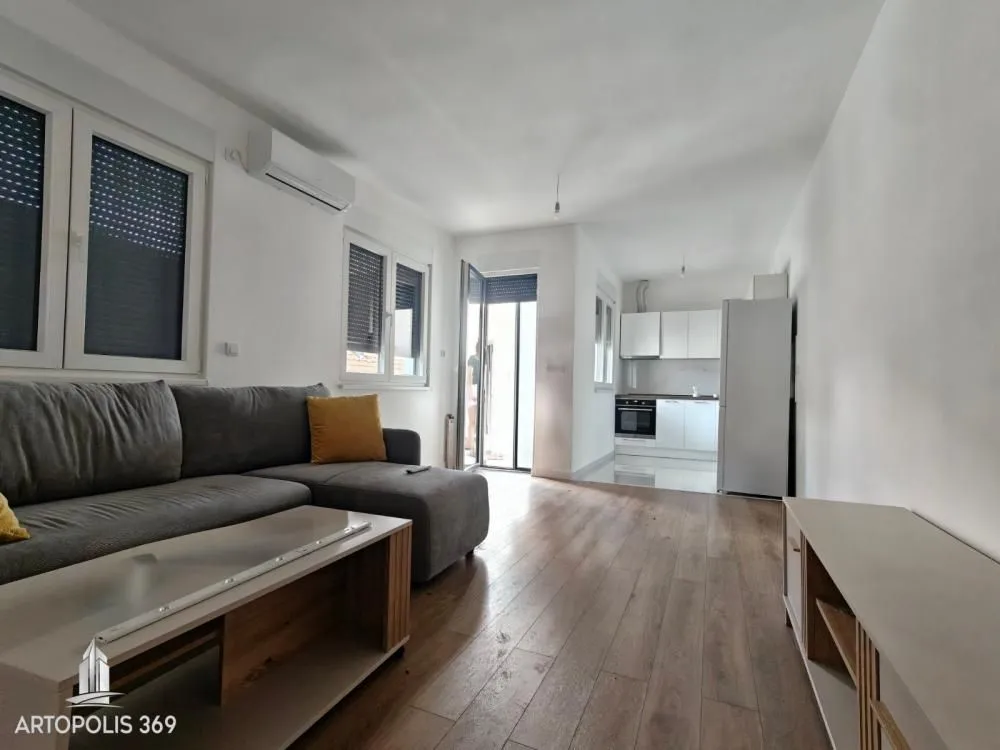 Prodaja, dvosoban stan, 56m², Ledine, Beograd