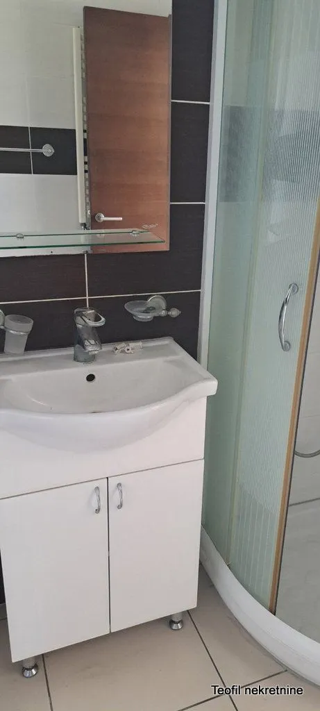 Rent, office space, 200m², Nova Pazova, Stara Pazova