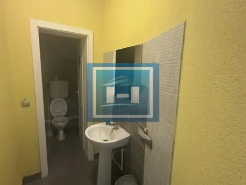 Sale, office space, 85m², Centar, Ćuprija - image 6