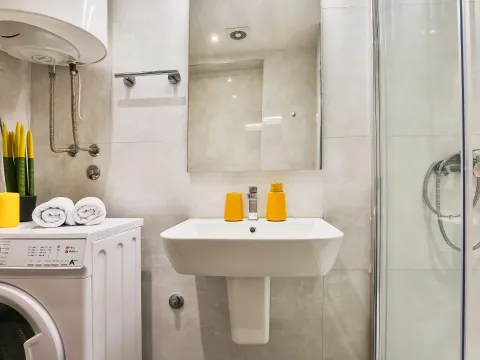 Rent, one bedroom apartment, 47m², Centar, Budva - image 8