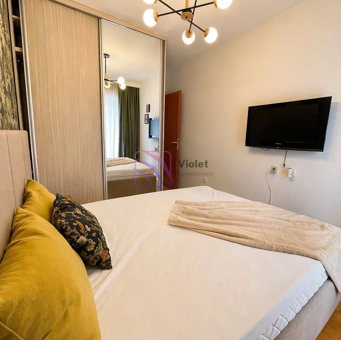 Izdavanje, jednosoban stan, 41m², City Kej, Podgorica