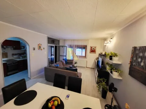 Prodaja, trosoban stan, 69m², Petrovaradin, Novi Sad - image 4