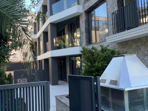 Sale, one bedroom apartment, 58m², Centar, Budva - image 3