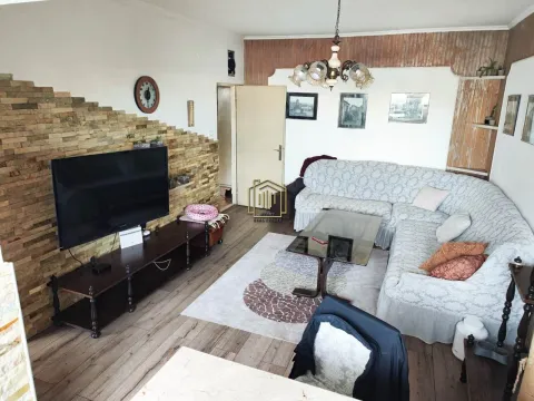 Sale, three bedroom apartment, 96m², Tuški Put, Podgorica - image 2