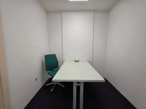 Rent, office space, 200m², Podgorica, Crna Gora - image 24