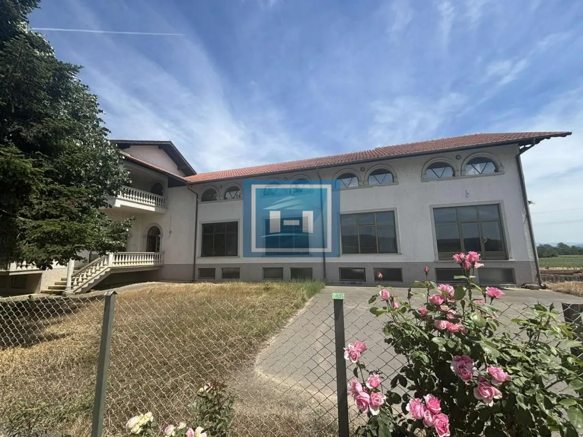 Izdavanje, poslovni prostor, 1060m², Svojnovo, Paraćin