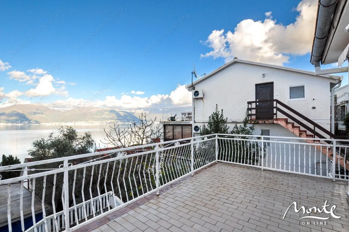 Prodaja, kuća, 168m², Krašići, Tivat