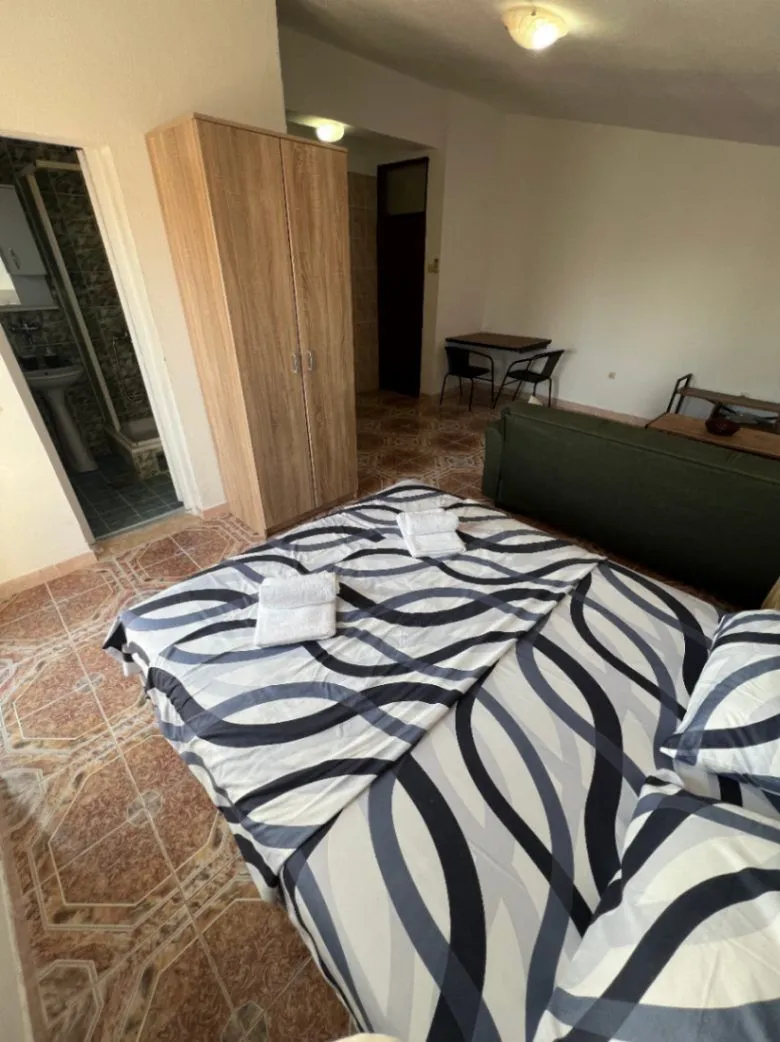 Rent, studio apartment, 30m², Šušanj, Bar