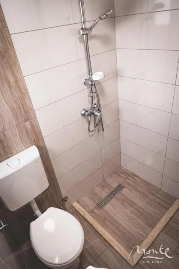 Prodaja, kuća, 130m², Žabljak, Crna Gora