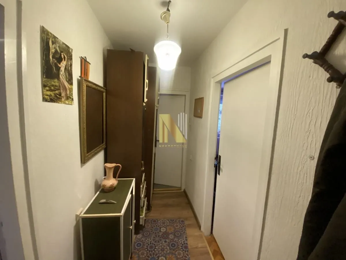 Prodaja, jednosoban stan, 41m², Sajmište, Novi Sad