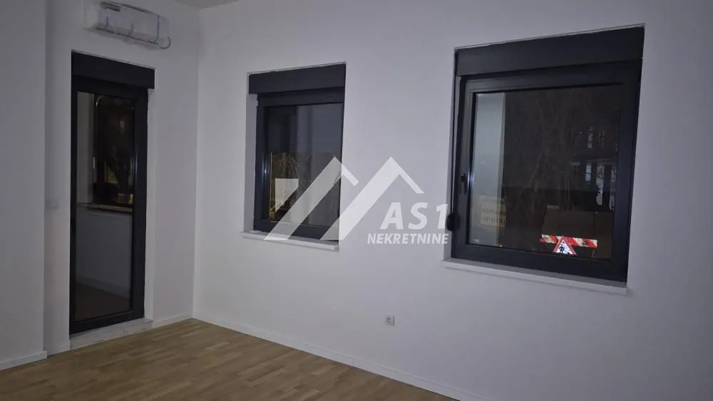 Prodaja, jednosoban stan, 31m², Grbavica, Novi Sad Sve Podlokacije