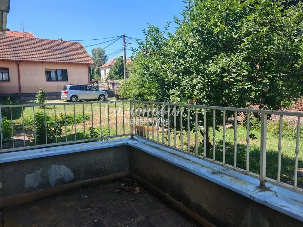 Sale, house, 280m², Čukarica, Beograd