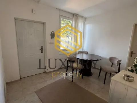 Prodaja, kuća, 90m², Zagorič, Podgorica - image 8