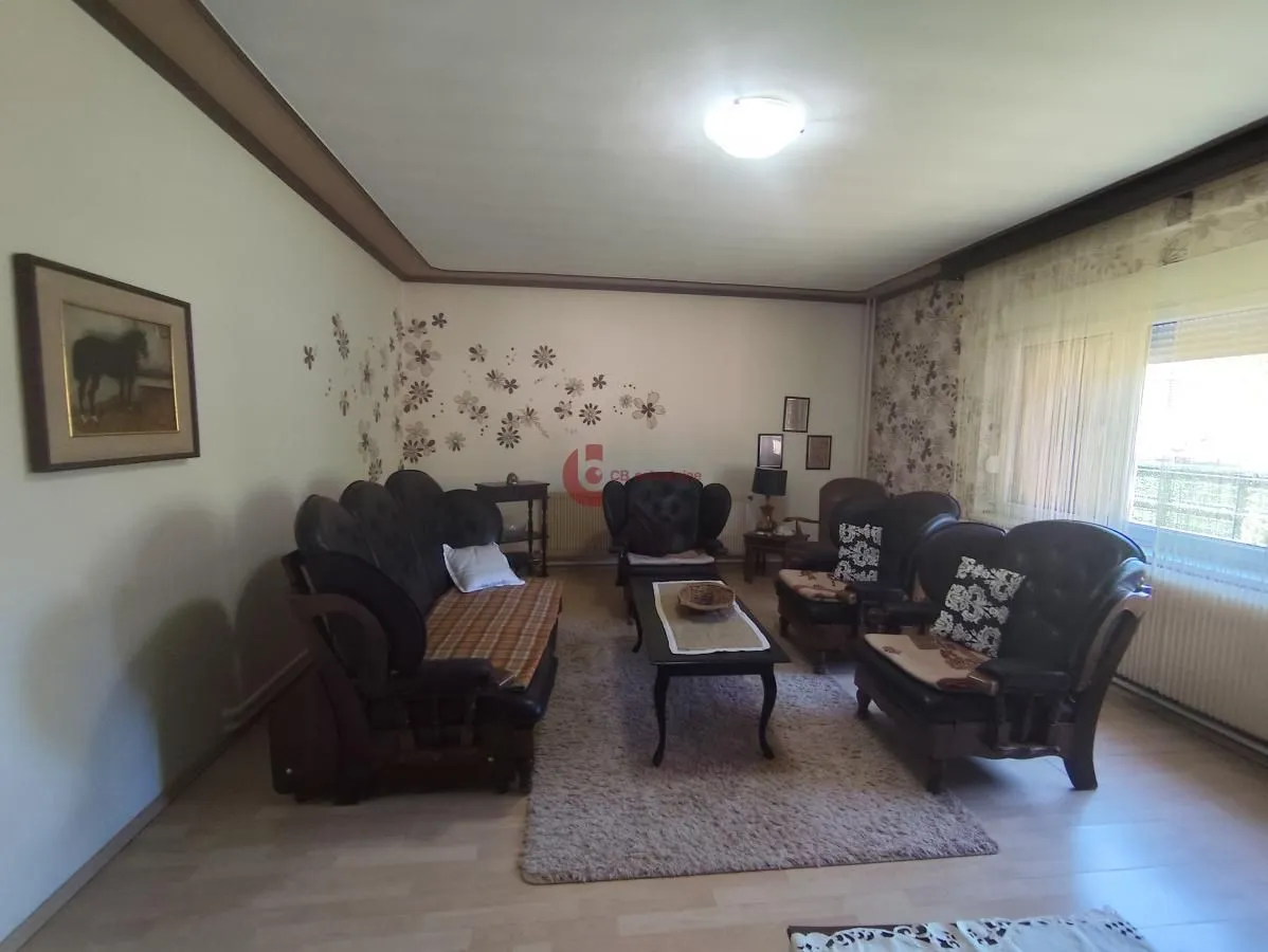 Sale, house, 300m², Kelebija, Subotica