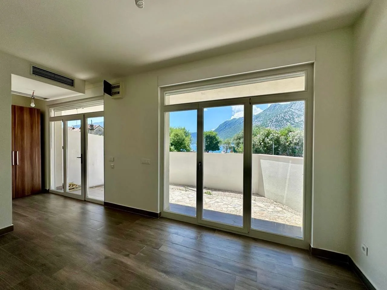 Prodaja, stan, 50m², Herceg Novi, Crna Gora