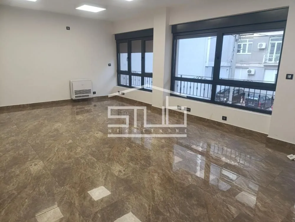 Rent, office space, 135m², Vukov Spomenik, Zvezdara Sve Podlokacije